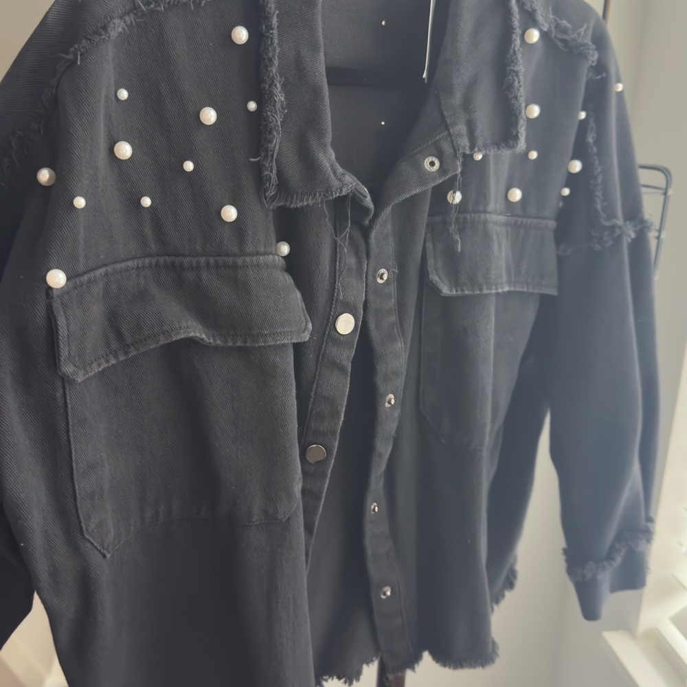 Black Pearl-Embellished Women's Jacket